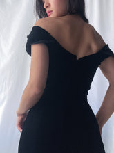 Load image into Gallery viewer, 90’s Caché Beaded Jewel Black Velvet Fitted Evening Gown- Made in USA (XS-M)