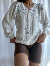 Load image into Gallery viewer, 1980’s Vintage Embroidered Floral Knit Sweater (XS-M)