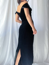 Load image into Gallery viewer, 90’s Caché Beaded Jewel Black Velvet Fitted Evening Gown- Made in USA (XS-M)