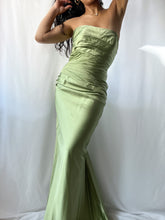 Load image into Gallery viewer, Stunning Y2K Strapless Chartreuse Satin Ruched Full Length Gown (S/M)