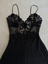 Load image into Gallery viewer, Rare Vintage Victoria’s Secret Full Length Chiffon Silk Slip Dress (S-M)
