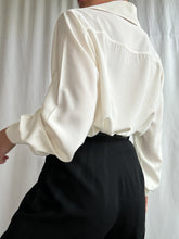 Load image into Gallery viewer, Defense D’Afficher Parisian Made Cream Button Up Blouse (XS-L)
