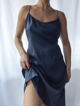 Load image into Gallery viewer, 100% Silk Charmeuse 1990’s Vintage Navy Slip Dress (M/L)
