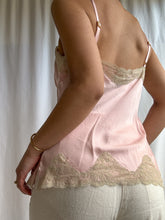 Load image into Gallery viewer, Y2K 100% Charmeuse Silk Ballet Slipper Pink Tank Top with Cream Lace Trim. (XS-M)
