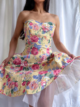 Load image into Gallery viewer, Ethereal 1980’s Stunning Floral Summer Halter Dress (XS-M)
