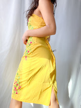 Load image into Gallery viewer, 1990&#39;s Vintage Tropical Sunset Summer Strapless Dress (M/L)
