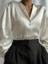 Load image into Gallery viewer, 90&#39;s Vintage Satin Ivory Button Up Blouse- Made in USA (XS-L)
