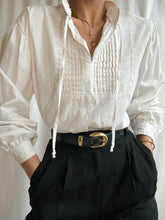 Load image into Gallery viewer, 1960’s Ivory 100% Linen Blouse
