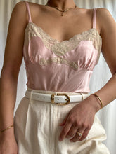 Load image into Gallery viewer, Y2K 100% Charmeuse Silk Ballet Slipper Pink Tank Top with Cream Lace Trim. (XS-M)

