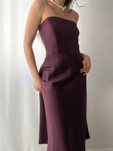 Load image into Gallery viewer, 100% Silk Mulberry Purple Strapless Summer Gown by Ann Taylor (M)
