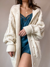 Load image into Gallery viewer, Incredible 90’s Cable Knit Ivory Cardigan (XS-XL)
