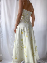 Load image into Gallery viewer, 90’s Buttercream Yellow Floral Cotton Spring Tea Dress by Moda International (XS/S)
