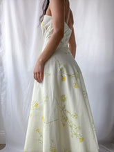 Load image into Gallery viewer, 90’s Buttercream Yellow Floral Cotton Spring Tea Dress by Moda International (XS/S)
