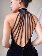 Load image into Gallery viewer, 1990's Vintage Caché Velvet Evening Gown (M/L)

