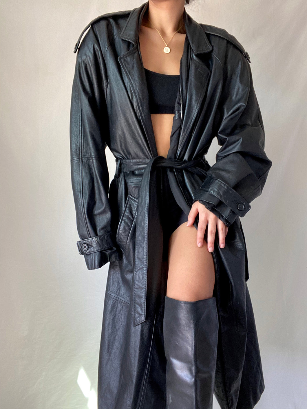 1980’s Oversized Leather Trench Coat (M-XL)