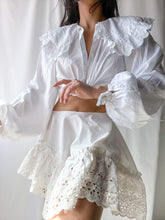 Load image into Gallery viewer, Modern 2000’s White Button Down Peasant Top w/ Balloon Sleeves (XS-M)
